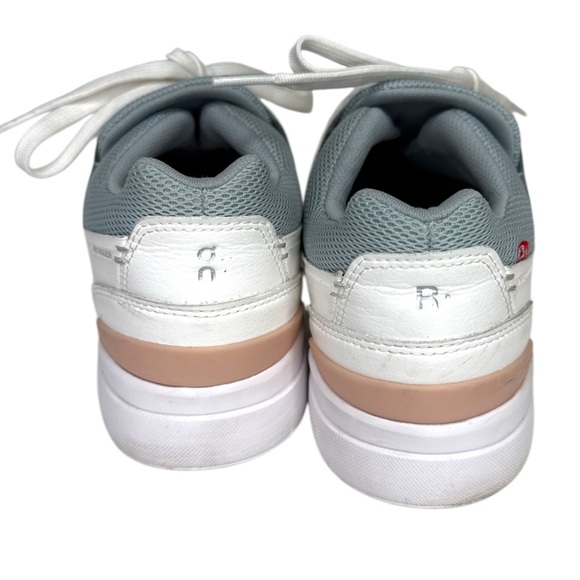 On Womens The Roger Advantage Shoes White and Rosehip size 9 - Picture 7 of 12